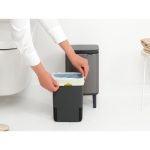 سطل زباله بو تاچ بین بلند 4 لیتر پلاتینیوم برابانتیا