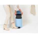 سطل زباله نیو آیکن پدالی 12 لیتر آبی آسمانی برابانتیا